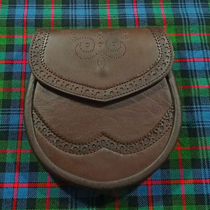 Customizable Highland Scottish Kilt Sporran Brown Leather Double Embossed Daywear Sporran with <b>Chain</b> <b>Belt</b> - Product Image 2