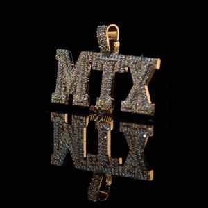 Colgante Personalizado de Plata de Ley 925 Chapado en Oro con Moissanita y Diseño de Letra, Joyería Hip Hop - Product Image 2