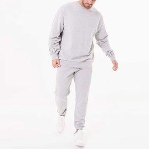 Trajes Deportivos para Hombre de Última Moda, Mejor Servicio de Fabricación OEM, Secado Rápido, Mangas Largas, Logotipo Personalizado, Nueva Llegada - Product Image 1