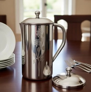 Carafe à eau élégante en acier inoxydable avec couvercle, finition martelée décorative, pichet à boisson en métal pour restaurant, hôtel, maison, cuisine - Product Image 1