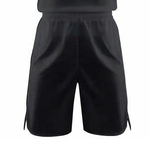 Maillot de basketball personnalisé pour homme, col en V, gris foncé avec bordure jaune, sérigraphie du nom et numéro de l'équipe 00, style sportif, tenue d'été - Product Image 6