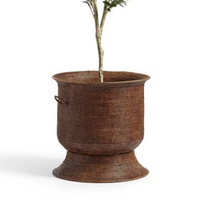 Luxury Living Raised Rattan <b>Plant</b> <b>Basket</b> Decorative Flower Pot Stand Natural RattanHome Decor From Vietnam Supplier - Product Image 1