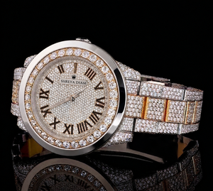 Montre SHREYA DIAM de luxe en acier inoxydable bicolore avec mouvement à quartz, cristal saphir, chiffres romains et étanchéité 3 ATM - Product Image 1