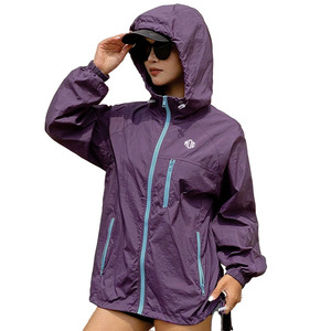 Low MOQ Wholesale Women's Hooded Windbreaker <b>Jacket</b> Lightweight Hiking <b>Zip</b> <b>Up</b> Coat Running Casual Streetwear <b>jacket</b> for men Bulk - Product Image 1