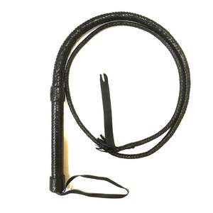 Fouet en cuir haute performance, cuir véritable, design durable, prise ferme, utilisation flexible pour l'entraînement en extérieur - Product Image 1