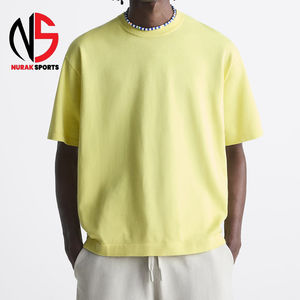 Camisetas de Moda Masculina de Alta Calidad 2026, Camisetas Extra Grandes con Hombros Caídos, Camisetas con Logotipo Personalizado para Hombre OEM en Nurak - Product Image 1