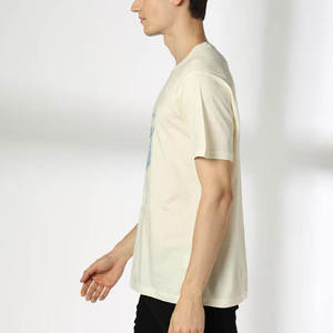 T-shirt pour homme 100% coton, coupe ample, épaules tombantes, col rond, avec logo personnalisé, tissu respirant et extensible - Product Image 6