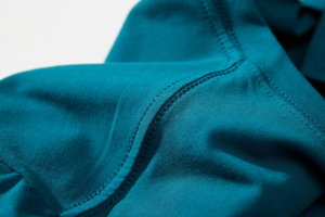 T-shirts pour hommes en coton 100% lourd 200g, tissu peigné, col rond, logo tricoté sur le devant, sérigraphié, respirant, vente en gros - Product Image 5