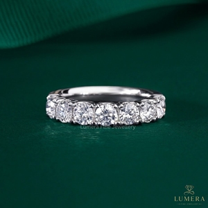 Anillo de Eternidad de Moissanita con Corte Redondo de 3.52 CT, Atemporal, para Novia, Boda, para Mujer, Certificado por IGI - Product Image 1