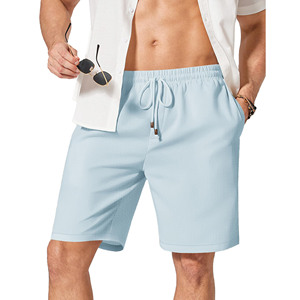 Pantalones cortos deportivos de poliéster y spandex para hombre, con logotipo personalizado, frescos y de seda, para gimnasio, correr, culturismo, fitness. - Product Image 3