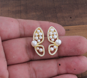 Pendientes de Perlas Chapados en Oro al por Mayor, Pendientes de Perlas de Agua Dulce de Plata de Ley 925, Proveedor de Joyería para Mujer - Product Image 2