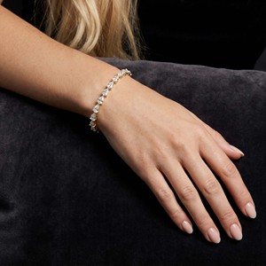 Stylish And Trendy 18k <b>SOLID</b> <b>Gold</b> White <b>Gold</b> Serene Pear Lab Diamond Tennis Bracelet IGI Certified Vs1 Quality Bracelet For Girl - Product Image 6