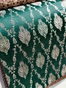 ผ้าไหมพรมลายปักแบบบาเนราซี - Product Image 1