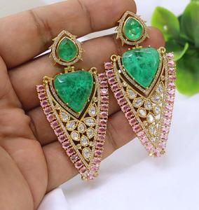 Pendientes de Lujo de Latón Chapado en Oro con Moissanita de Primera Calidad, Hermosos Pendientes Kundan para Mujeres y Niñas, Ideales para Vestidos de Noche y Fiestas - Product Image 2