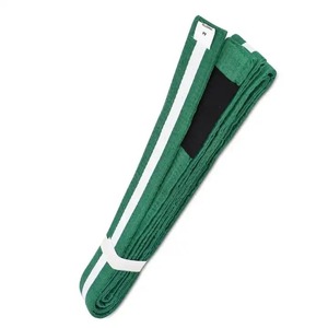 Cinturones de Karate de Artes Marciales de Calidad Superior Personalizados, Unisex, con Logotipo Frontal, Transpirables y de Secado Rápido - Product Image 3
