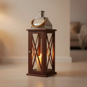 Faroles de vela de acero inoxidable y madera natural con patrón clásico para decoración de exteriores e interiores, hechos a mano. - Product Image 3