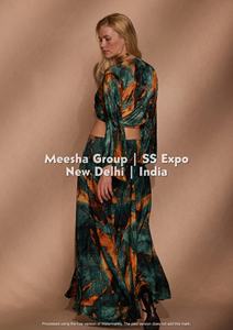 Ensemble coordonné imprimé ethnique bohème pour femme – Haut court à manches longues évasées et col en V à nouer avec jupe longue – Assortiment varié - Product Image 2