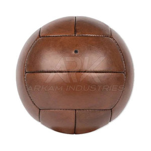 Ballon de football en cuir antique durable, panneaux cousus à la main, collection sportive - Product Image 2