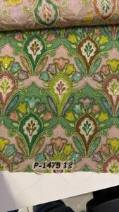 Tissu Fantaisie Floral à Séchage Rapide 100% Coton pour Artisanat, Sarees Festifs, Blouses, Anarkalis, Dupattas Traditionnels pour Femmes et Filles - Product Image 6