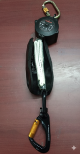 อุปกรณ์ป้องกันการตกแบบยืดหดได้เองพร้อมตัวเชื่อมต่อเร็ว รับน้ำหนักได้ 100 กก. ปรับความยาวได้ พร้อมห่วงเหล็ก D-Ring - Product Image 3