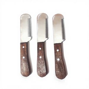 Couteau de toilettage pour animaux en acier inoxydable, lot de 2 pièces avec manche en bois, écologique, à dents fines/moyennes, pour terriers - Product Image 6