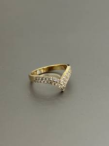 Anillo de compromiso de oro macizo de 14 quilates con diamantes cultivados en laboratorio, corte redondo, diseño en V, engastado con pavé, para mujer, ideal como regalo de promesa nupcial. - Product Image 2