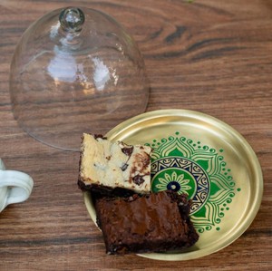 Decorative <b>cake</b> <b>stand</b> with Glass <b>Dome</b> Lid – Premium Metal Platter with Cloche for <b>Cake</b>, Dessert & Table Display - Product Image 4