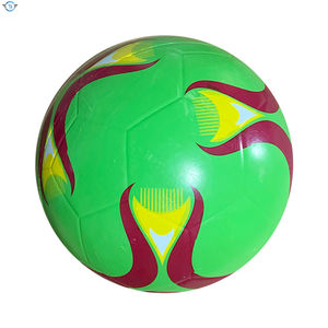 Ballon de football de taille 5 de haute qualité, classique et durable, avec logo, emballage promotionnel personnalisé pour les étudiants et les enfants - Product Image 1