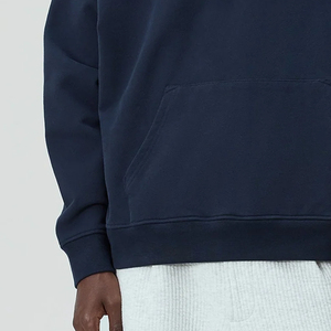 Sweat à capuche pour homme au look élégant, confortable, à épaules tombantes, coupe ample / moderne, couleur unie, matière douce, avec logo - Product Image 3