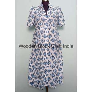 Robe décontractée moderne en coton pour femme, tunique confortable en coton biologique, robe midi d'été pour la plage, imprimé floral, lavable, toucher doux - Product Image 1