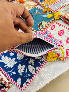 Bolsa acolchada de algodón con cremallera, ligera y multifuncional, con compartimentos cuadrados para monedas, tarjetas y auriculares. Compre directamente del proveedor. - Product Image 6
