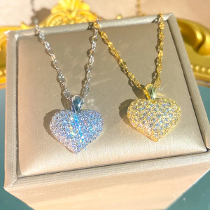 Collar con Forma de Corazón para Mujer con Incrustaciones de Zirconia en Acero Inoxidable 304 con Cadena de Cable Chapada en Oro de 0.03µm - Product Image 4