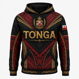 Sudadera con Capucha de la Selección Nacional de Tonga para Hombre, Negra, Roja y Dorada, con Estampado Tribal, Parche de la Bandera y Logotipo del Escudo en la Parte Delantera, 100% Poliéster - Product Image 1