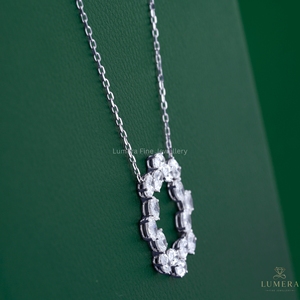 Collier pendentif cercle ouvert avec diamant de laboratoire taille ovale, chaîne en or massif 14 carats, pendentif minimaliste contemporain pour filles - Product Image 5