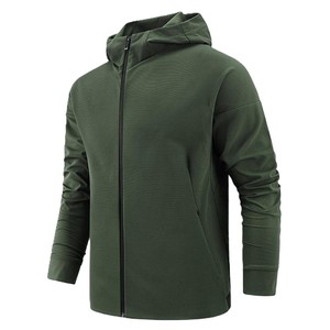 Veste Softshell Homme Sportive à Capuche Zippée Grise Unie Légère Coupe-Vent avec Poches Entièrement Zippées pour l'Automne – Plus Chaude - Product Image 6
