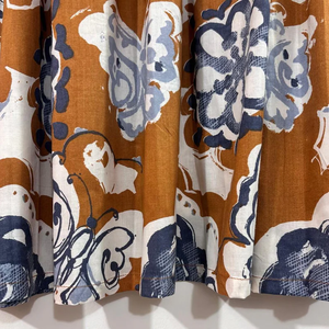 Túnica Formal de Algodón Ecológico con Estampado Floral Hecho a Mano, Cuello en V, Manga 3/4, Encaje y Volantes, Lavable y Resistente a las Arrugas - Product Image 4