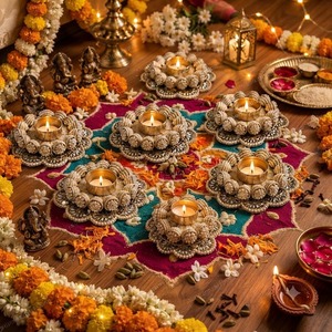Supports de bougies chauffe-plat en perles artisanales écologiques et durables, avec travail miroir, sous-verres décoratifs en métal Diya pour Diwali - Vente en gros - Product Image 4