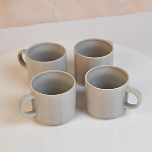 Juego de 4 Tazas de Té de Porcelana China Nueva, Plateadas y Brillantes - Product Image 4