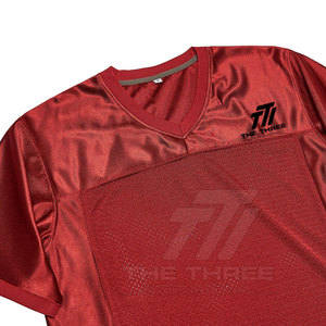 Maillot de football américain court imprimé en gros, séchage rapide, léger, respirant, en tissu mesh performant anti-humidité - Product Image 4