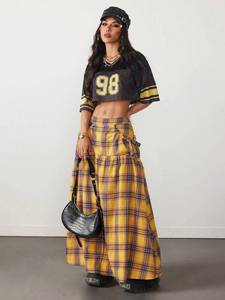 เสื้อเจอร์ซีย์อเมริกันฟุตบอลแบบครอป สีดำ ตาข่ายสีเหลือง พิมพ์หมายเลข 98 คอวี แขนสั้น แห้งเร็ว ระบายอากาศได้ดี สตรีทแวร์ รุ่นปี 2026 - Product Image 3