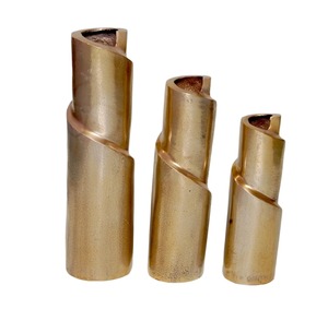 Modern Luxury Aluminum Floor Standing Flower <b>Vase</b>-Handmade Lightweight Eco-Friendly Home & Office Decor - Product Image 3