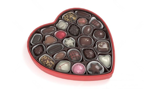 TH CBB-0224 Boîte rigide de luxe en forme de cœur pour chocolats Emballage de cadeau romantique personnalisé pour célébrations spéciales - Product Image 2