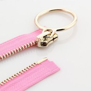 Fermeture éclair métallique en cuivre doré clair à glissière ouverte avec grande boucle pour vêtements, patte de boutonnage, manteau, doudoune - Product Image 3