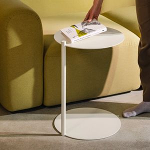 โต๊ะข้างโซฟาโลหะทรงกลมหลากสีสันทันสมัยสำหรับห้องนั่งเล่น ห้องนอน บ้าน และเฟอร์นิเจอร์โรงแรม - Product Image 5