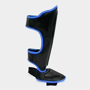 Protège-tibias Muay Thai sur mesure, protège-tibias de boxe personnalisés à prix abordable, protège-tibias de boxe MMA OEM personnalisés - Product Image 2
