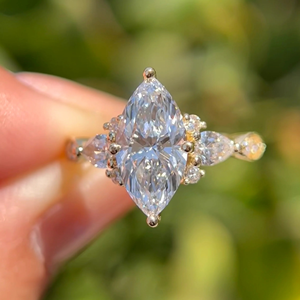 Bague de fiançailles et de mariage en or jaune 14 carats avec diamant de laboratoire taille marquise de 2,65 carats, cadeau de fête, bijoux - Product Image 5