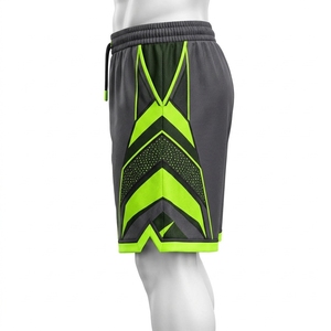 Shorts de basketball sur mesure, fabriqués avec un tissu durable, des coutures de qualité, une structure confortable et une finition soignée. - Product Image 4