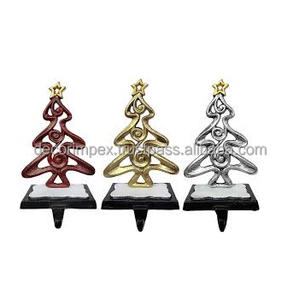 Venta al por mayor de aluminio fundido ganchos metálicos decorativos y soportes para medias diseños personalizados disponibles - Product Image 1