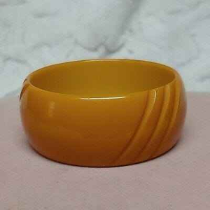 Bracelet en résine design D pour la méditation, bracelet en résine pour le yoga, bracelet en résine pour la pratique spirituelle - Product Image 1