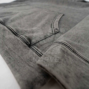 Sweat-shirts pour hommes tendance, effet délavé, en coton mélangé, pour un confort quotidien décontracté, style streetwear moderne. - Product Image 3